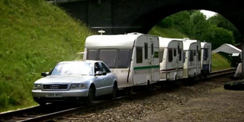 Top Gear crew builds a train, part 1 