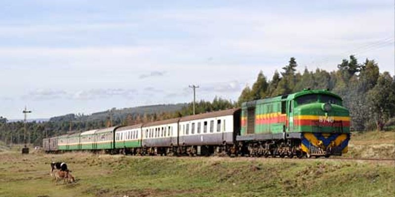 Trains in Kenya 